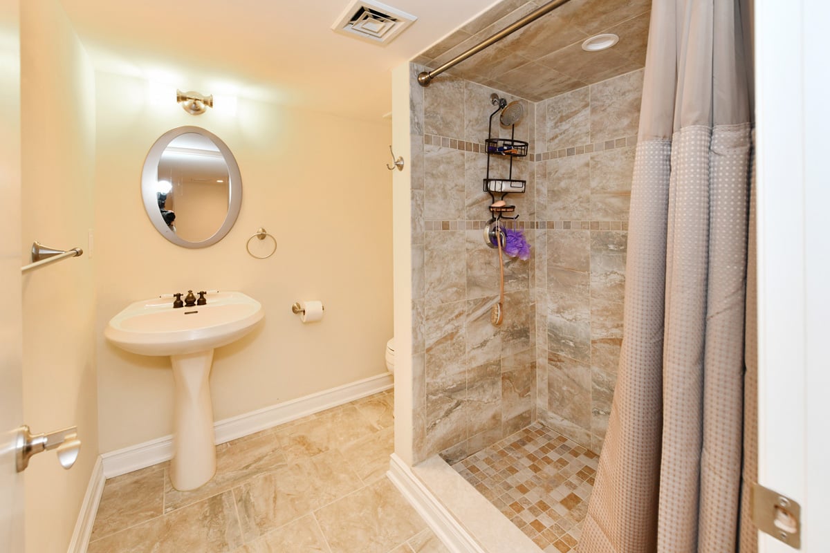 275 Wearimus Rd