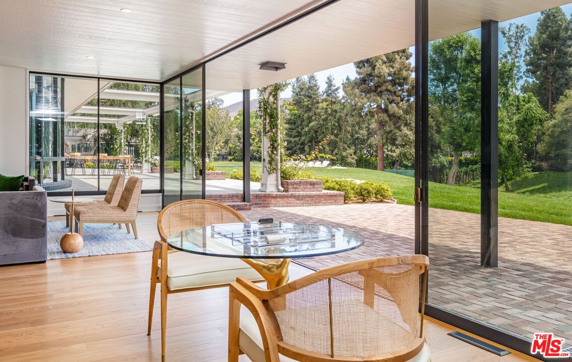 Bob Hope's Glistening Toluca Lake Estate Near Hollywood for Sale for $29M. See It