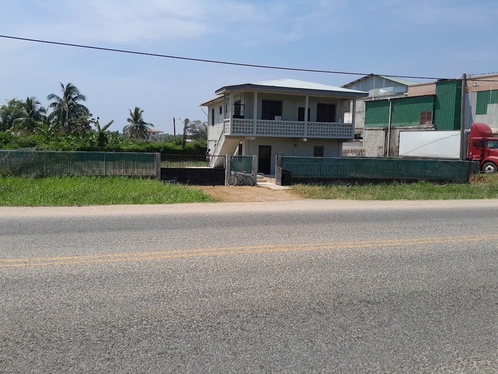 Charming 2-Bedroom Ground Floor Rental in Dangriga