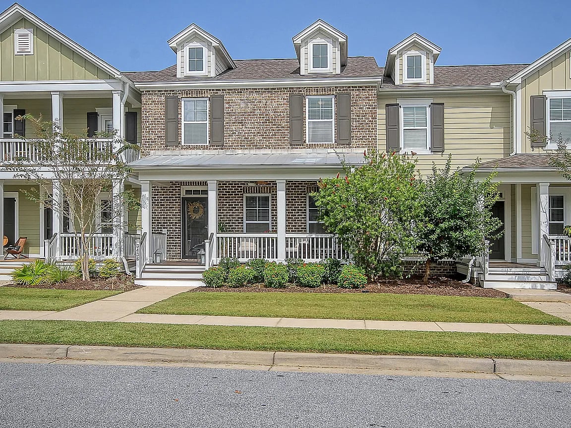 3436 Yarmouth Dr