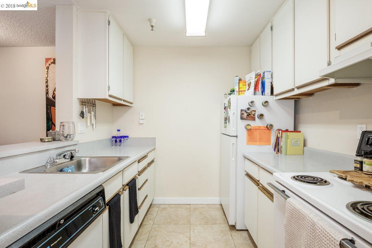 6400 Christie Ave, #5115