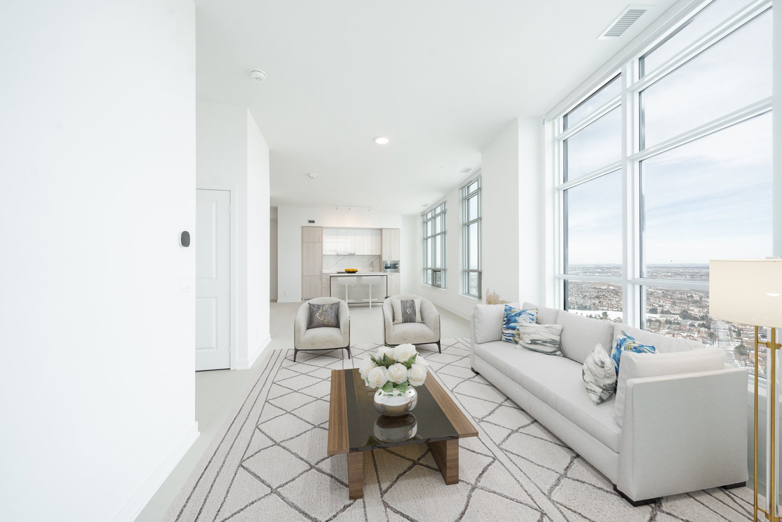 30 Upper Mall Way PH04