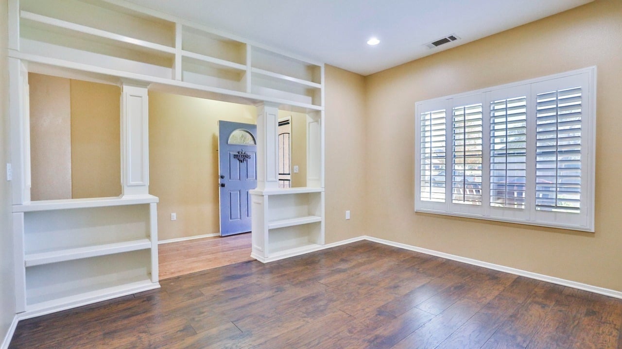 1713 Evan Way