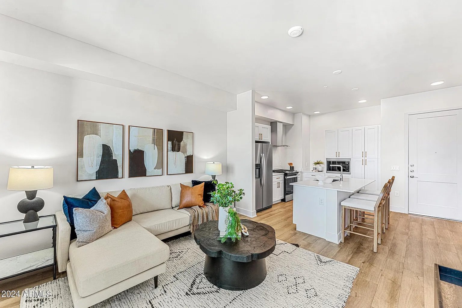 3131 N CENTRAL Avenue, 3019, Phoenix Unit: 3019