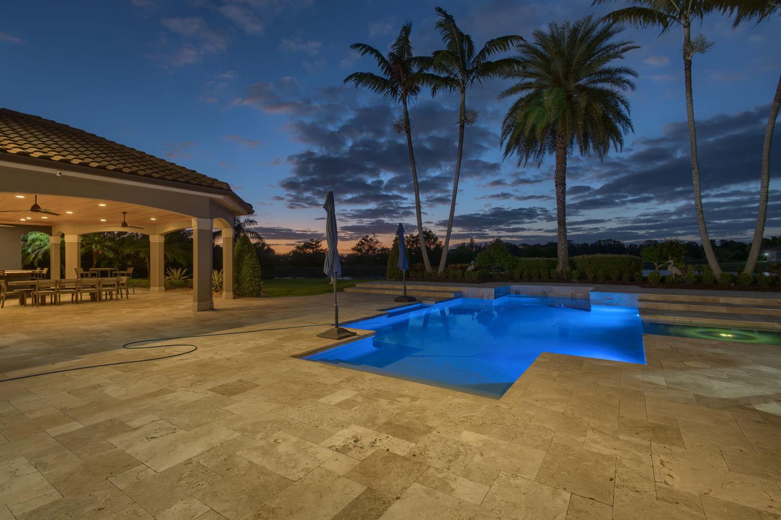11135 Lynwood Palm Way