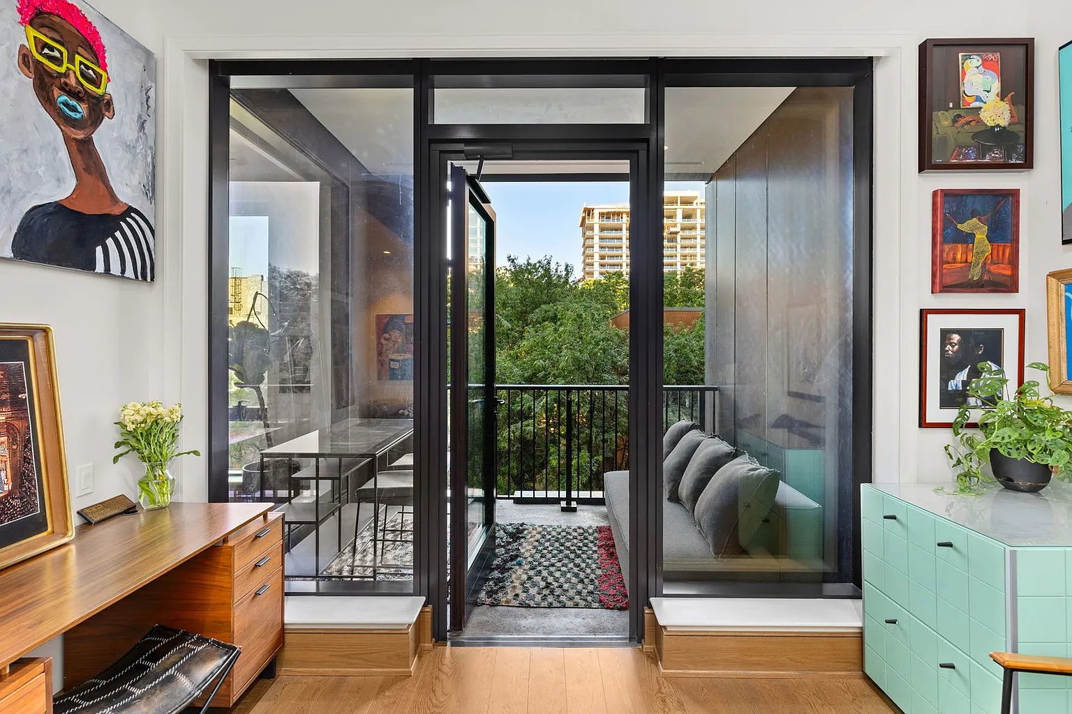 21 N May St, #405