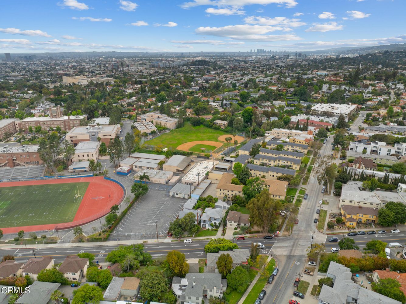 3272 Rowena Ave