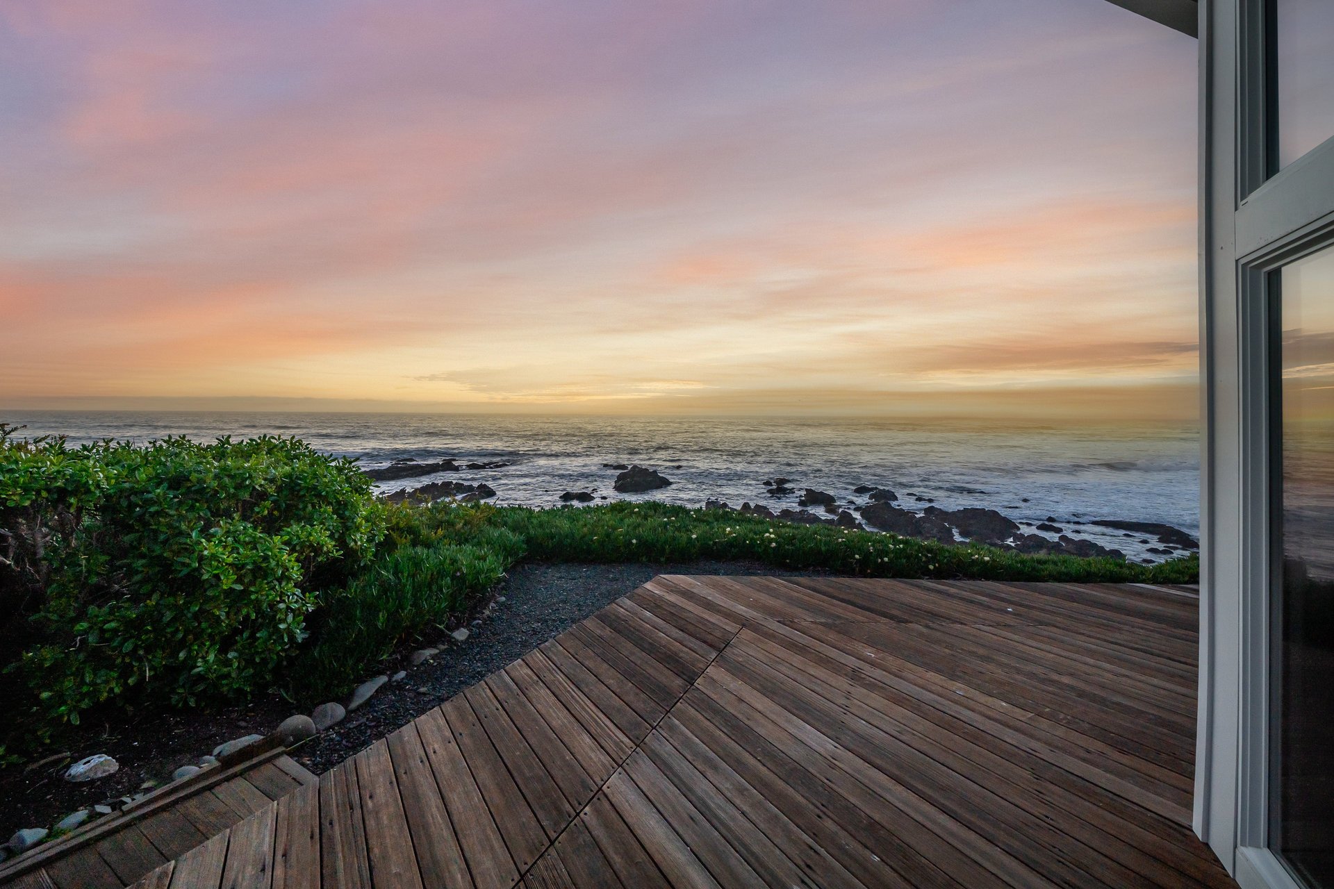Oceanfront Cambria Retreat - 1999 Sherwood Dr