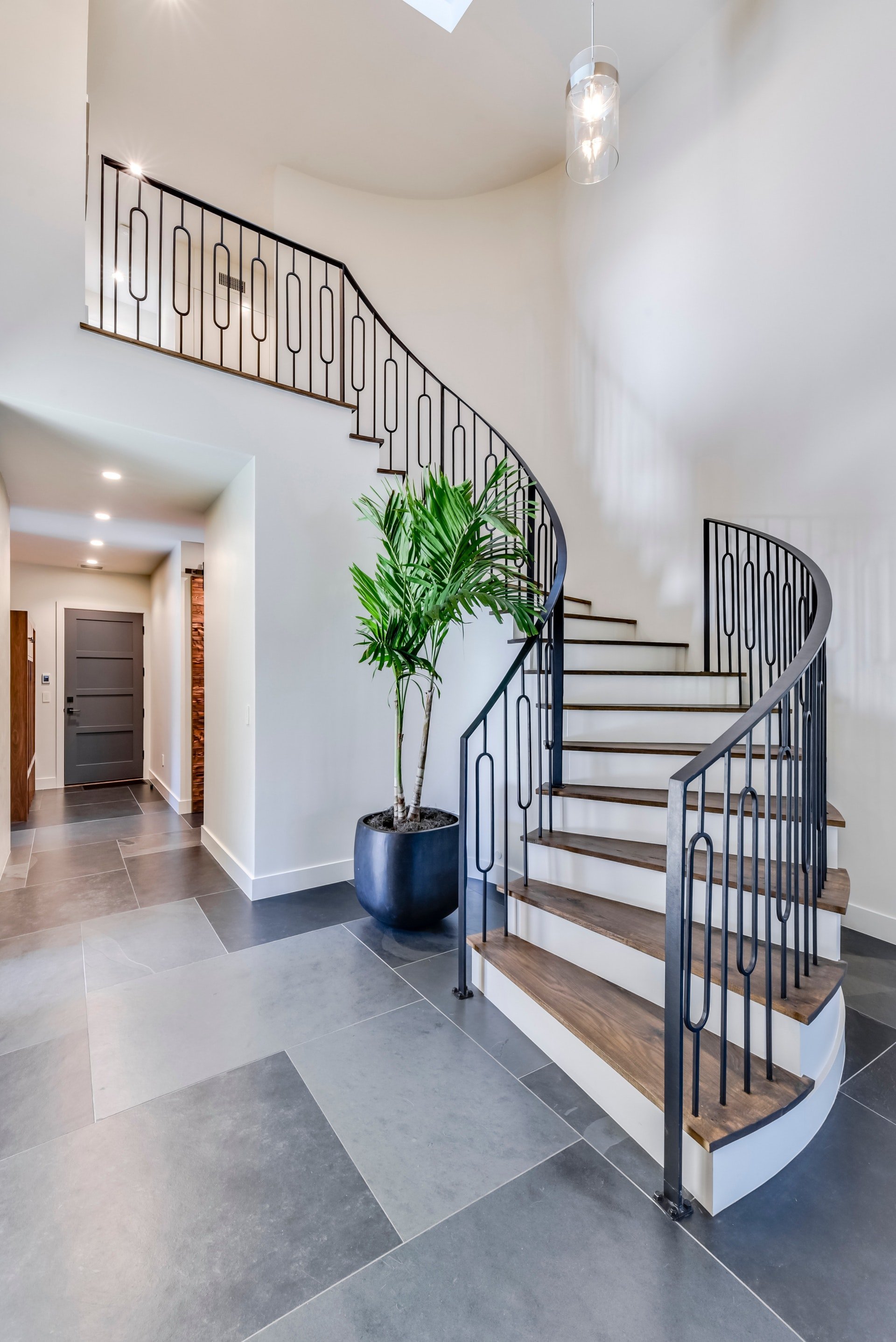 108 Parkwood Court