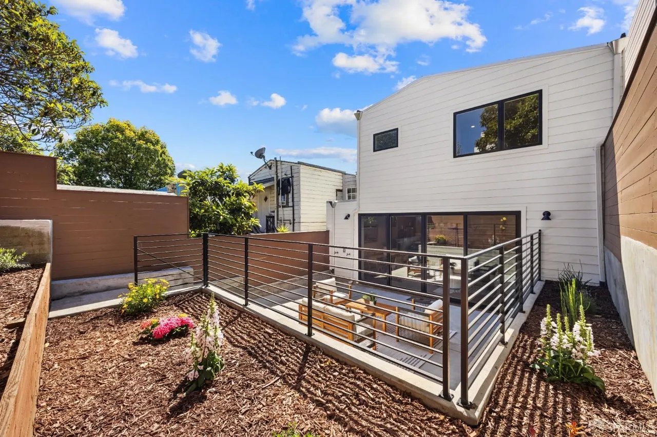 571 Gates St, San Francisco
