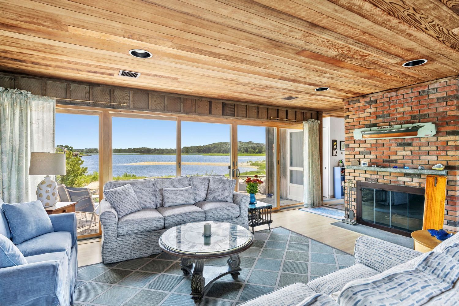 380-420 Towd Point Rd