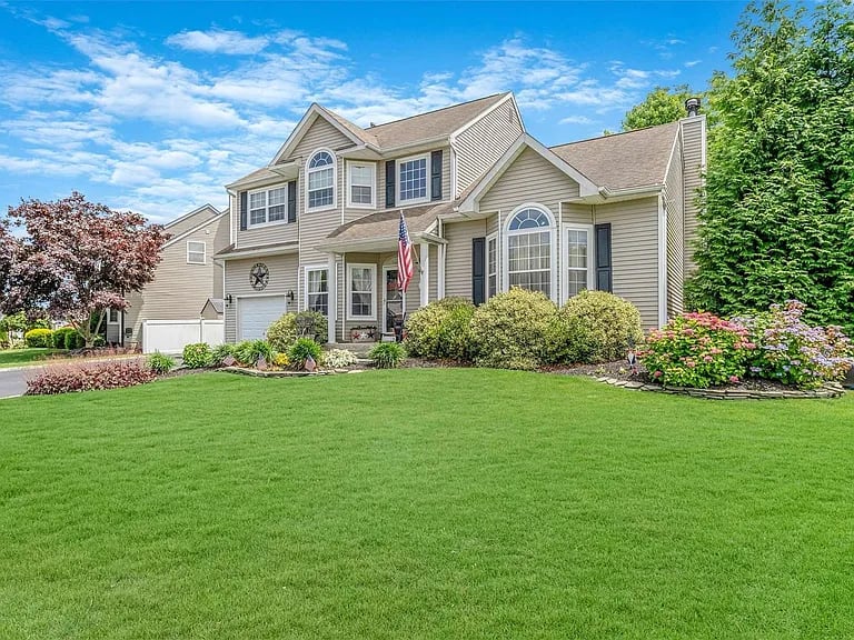 31 Blueberry Ridge Drive