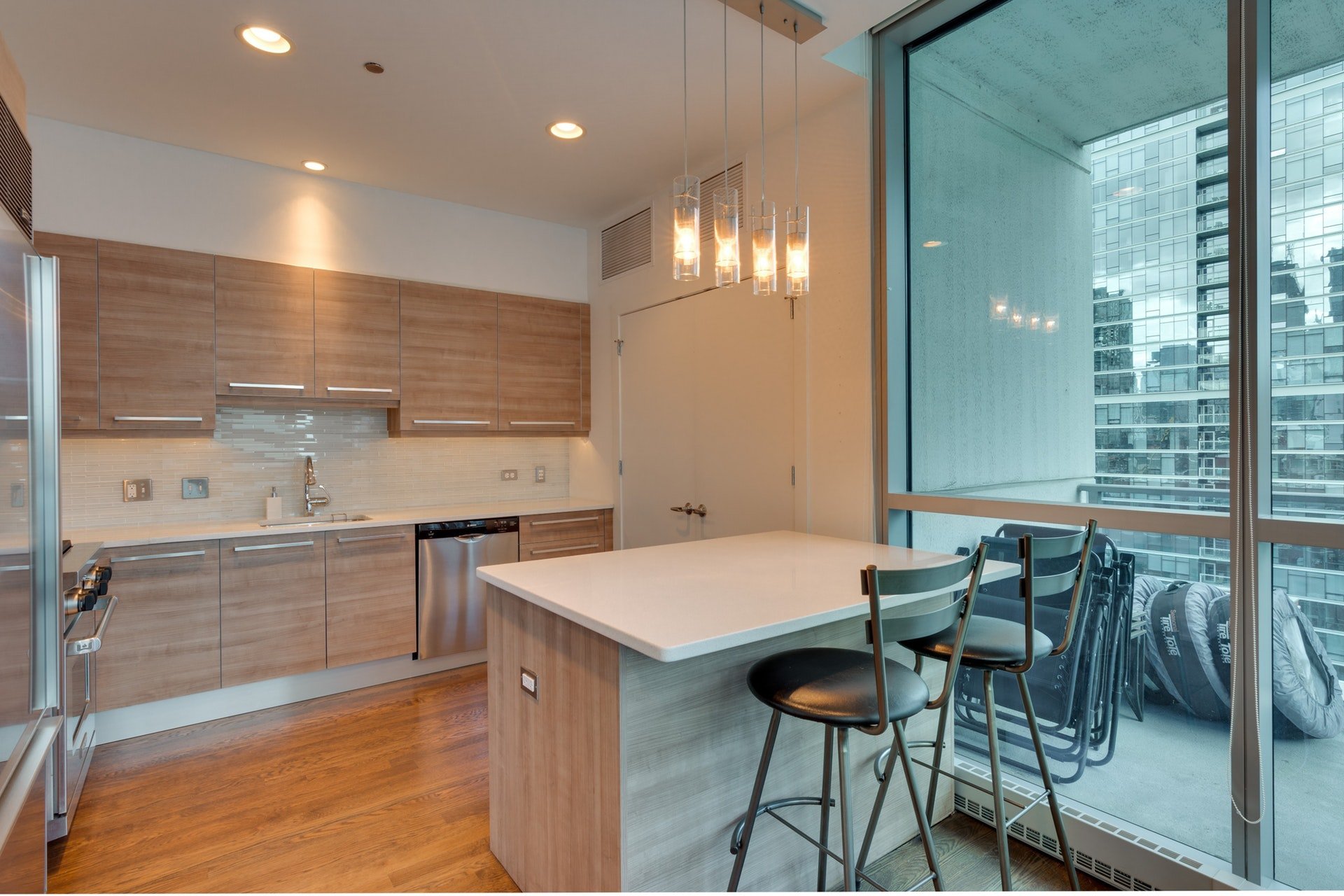  110 West Superior Street 1004