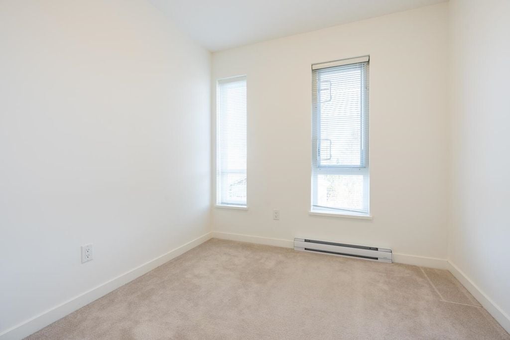 8476 207a St, #86