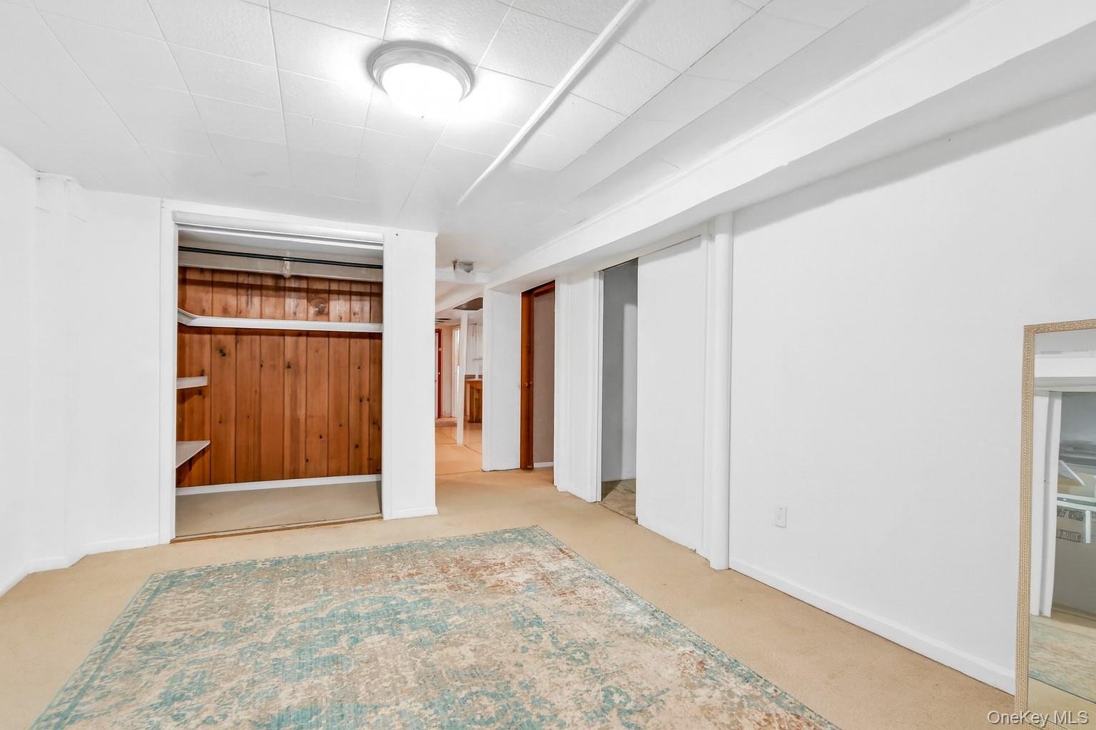 303 Nassau Blvd