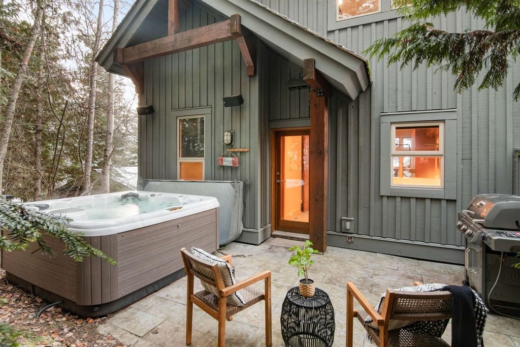 4668 Blackcomb Wy, #5