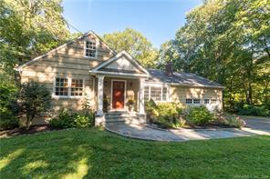 18 Roxbury Lane