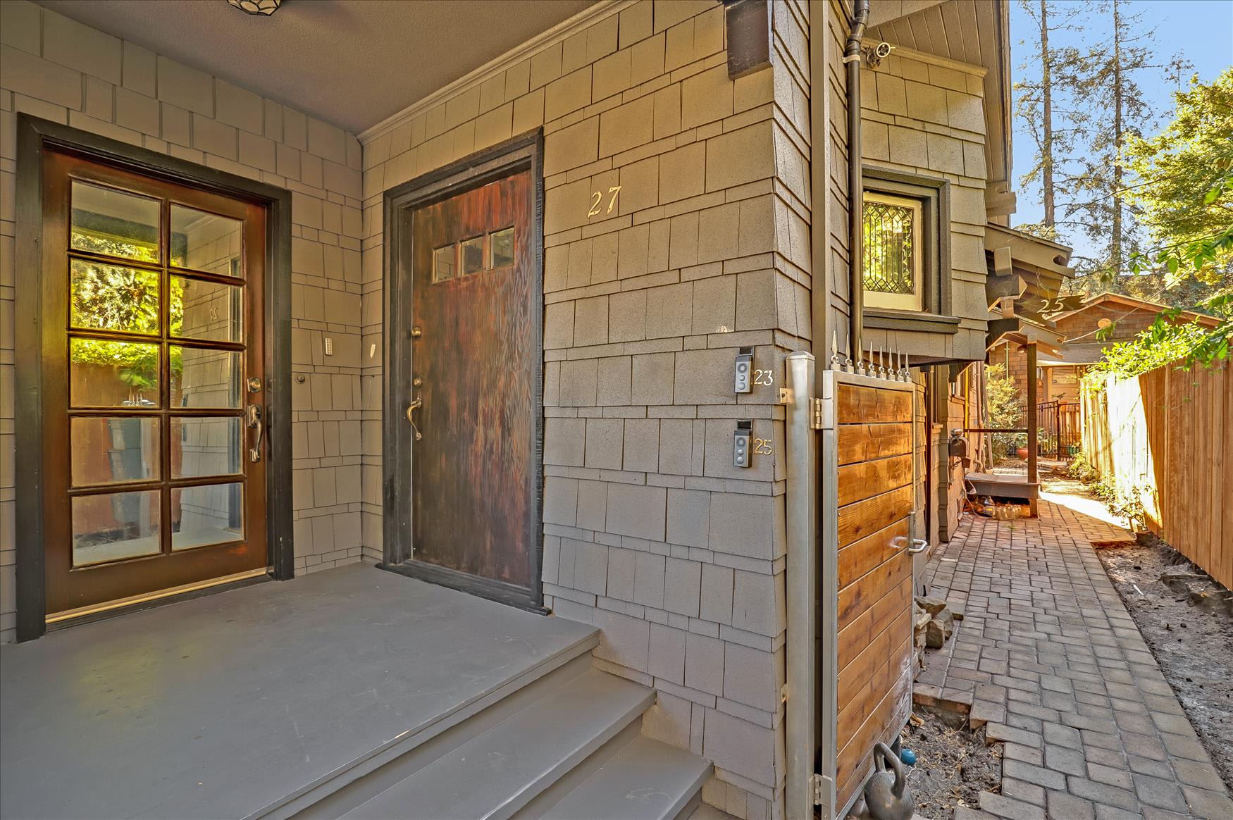 27 Westall Ave