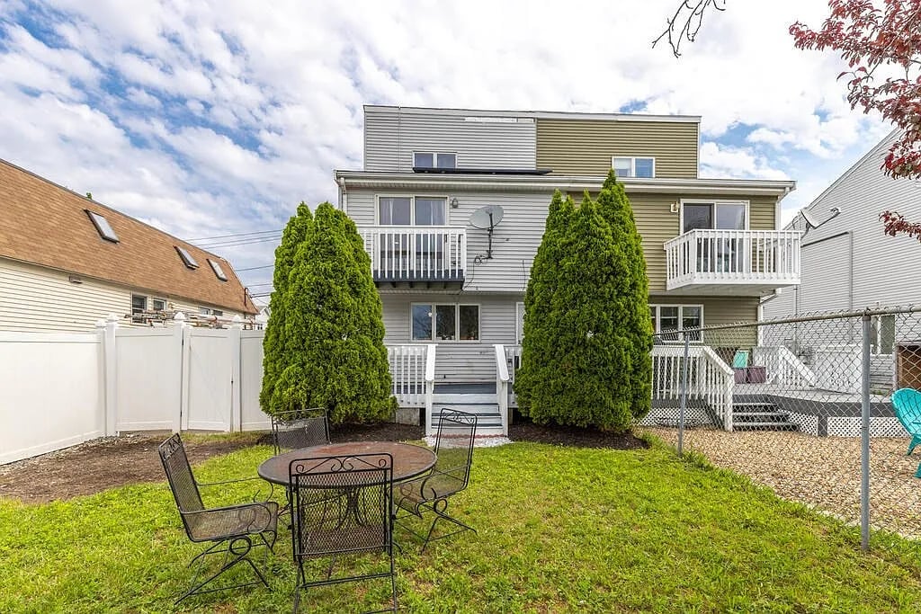 69 Atwood St #69
