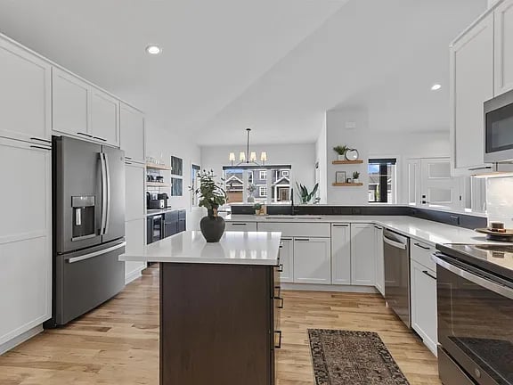 409 E School Rd