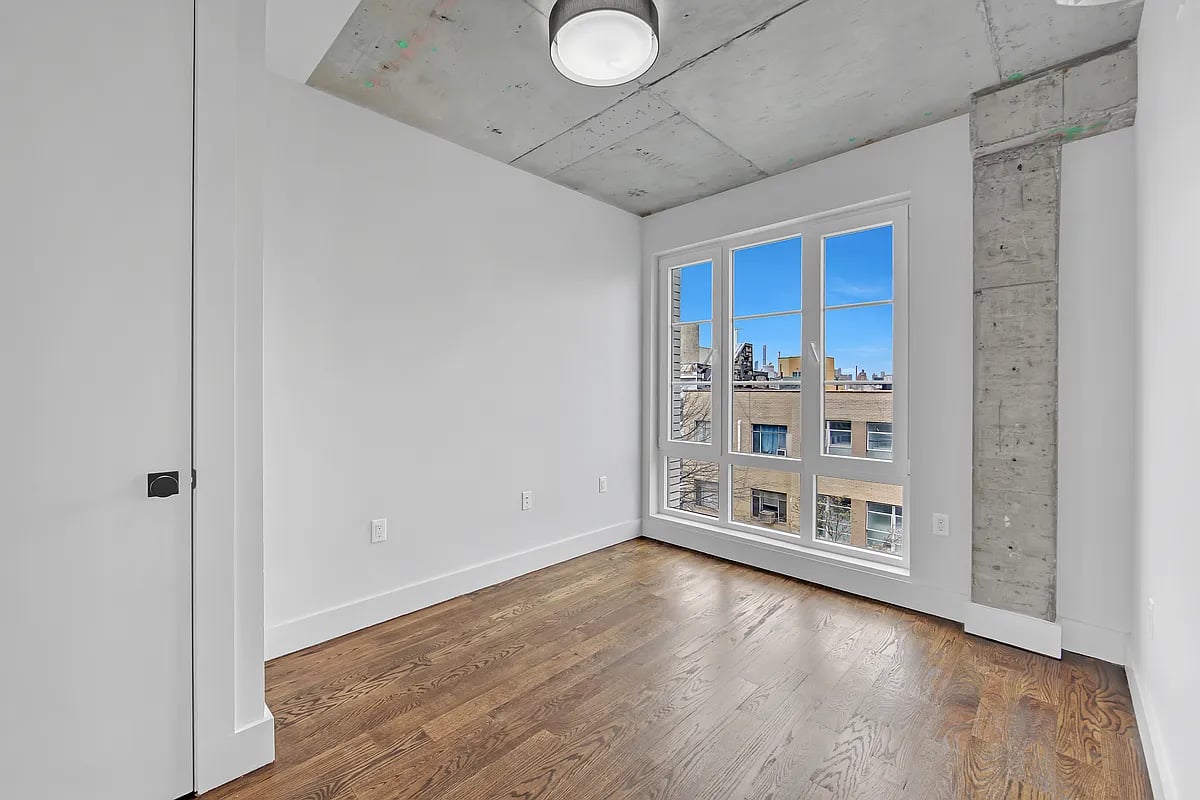 31-19 37th Street 3G
