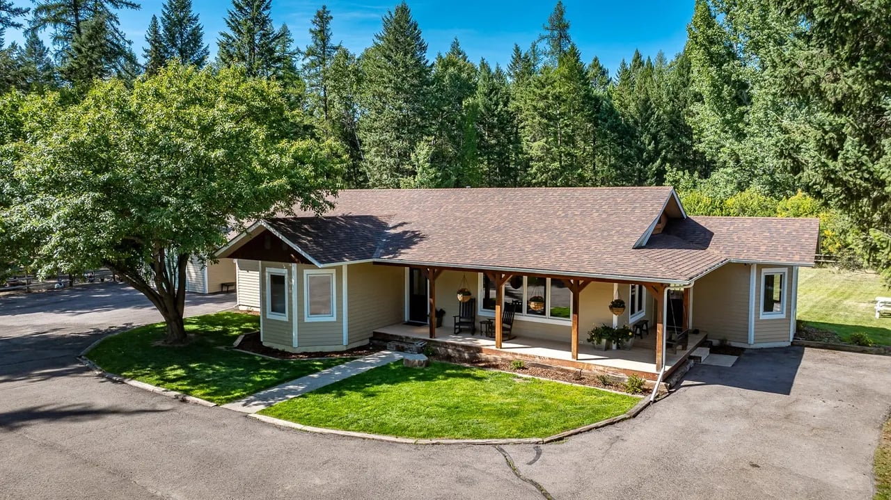 446 Hidden Meadow Ln