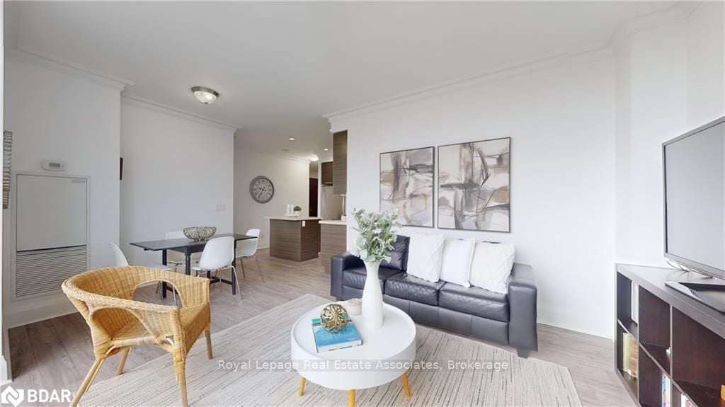 PH IN NORTH YORK'S MOST DESIRABLE NEIGHBOURHOODS