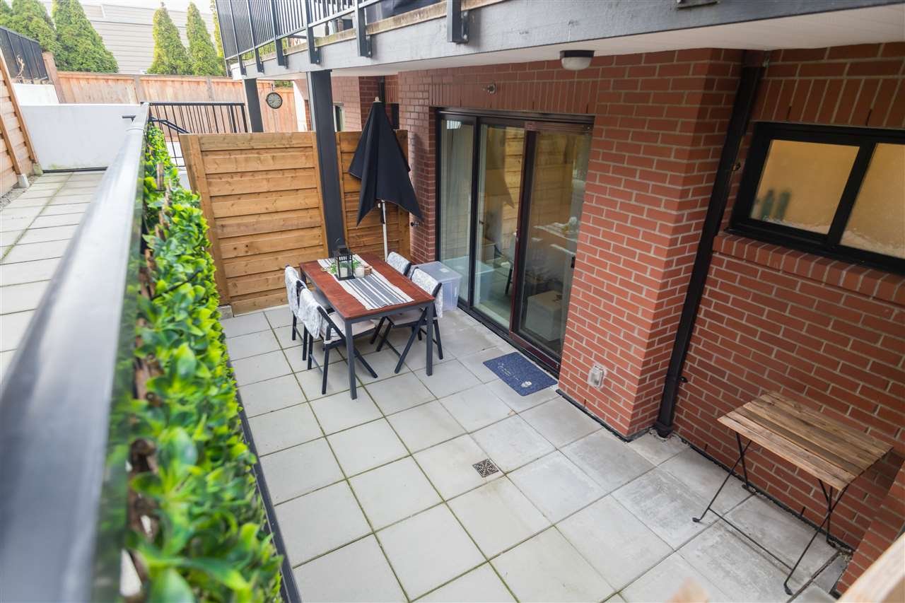 102-7180 Barnet Rd