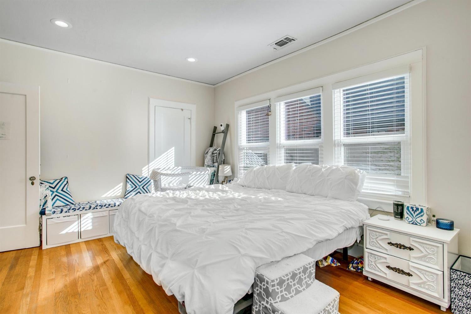 1224 47th Street