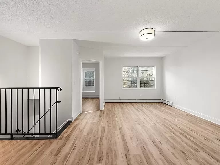92 Stockholm St. 2