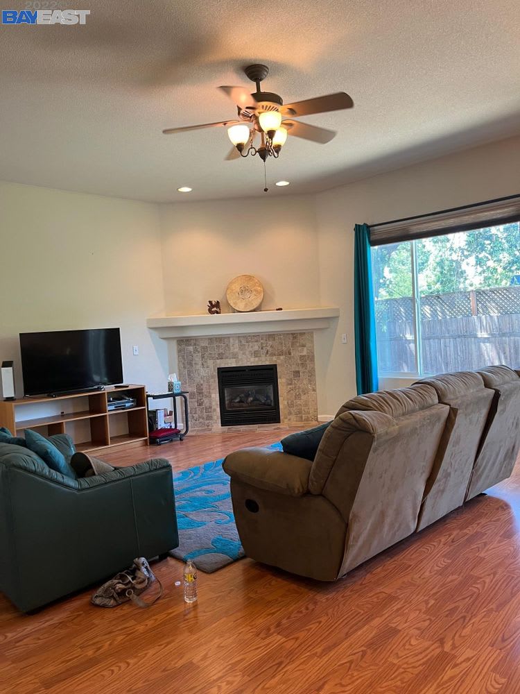 193 Torzelli Ln
