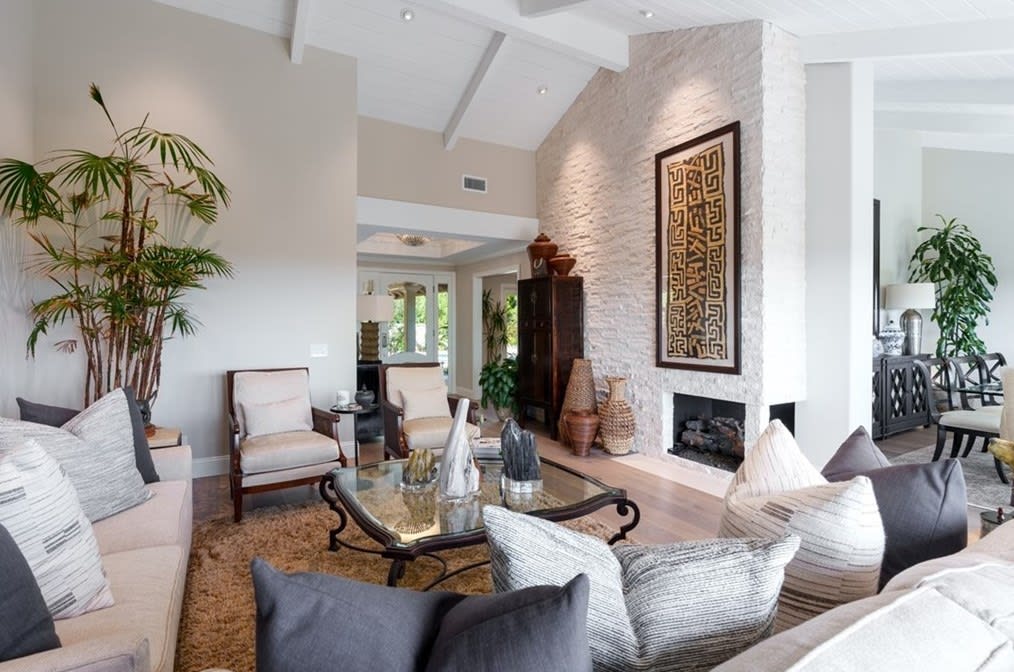 1505 Sandcastle Dr - SOLD by Flourish