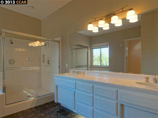 24 Bormio Ct