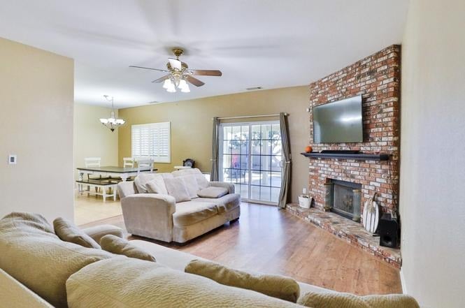 1713 Evan Way