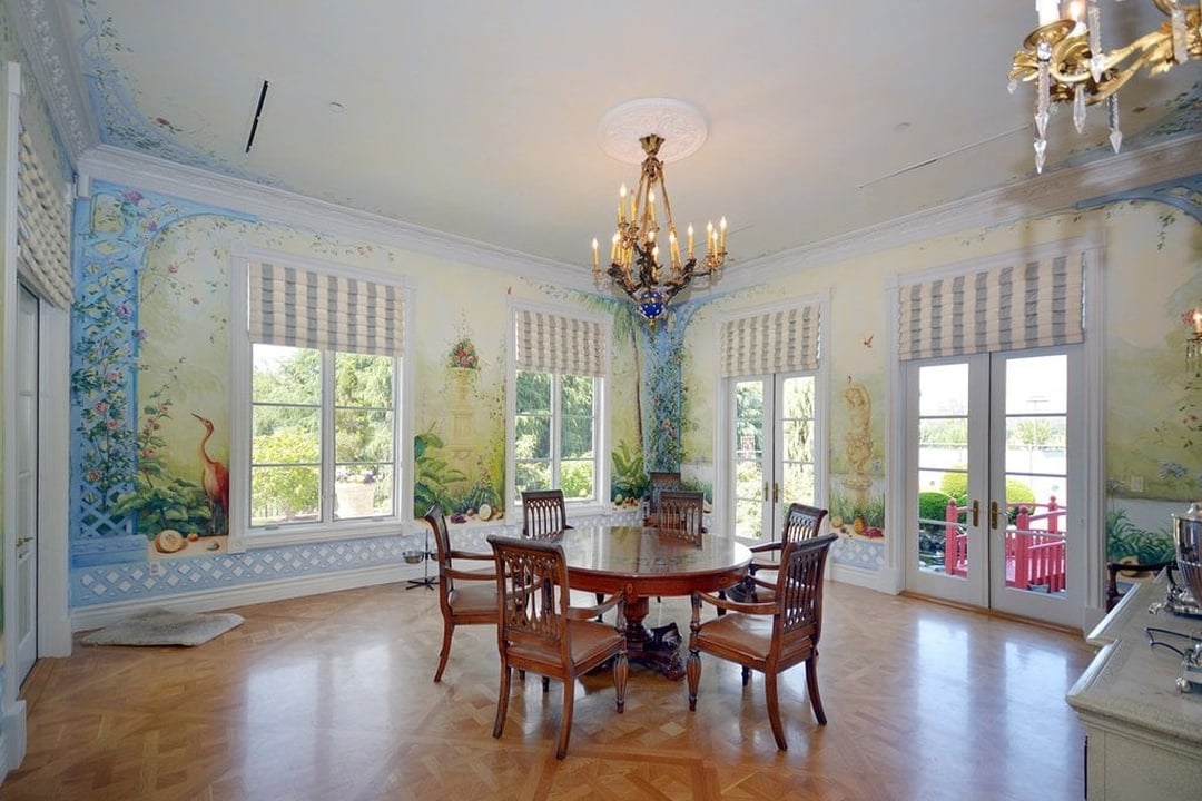 Grandeur Retreat