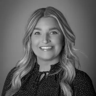 Nicole Reid O'Fallon, MO Real Estate Agent Headshot