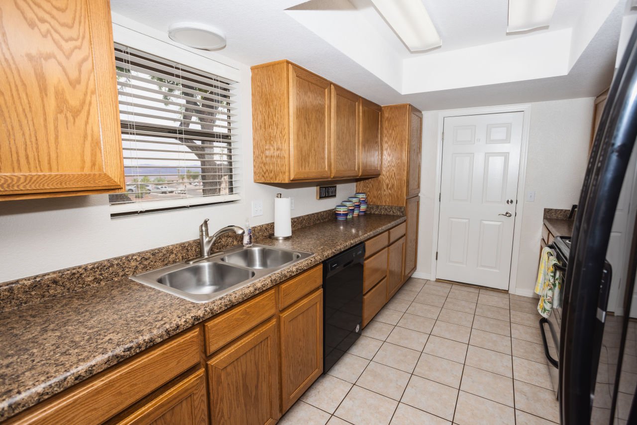 3376 Hornet Bay N