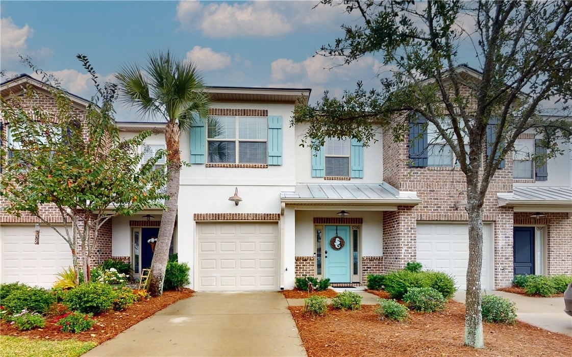 1506 Mariners Cir