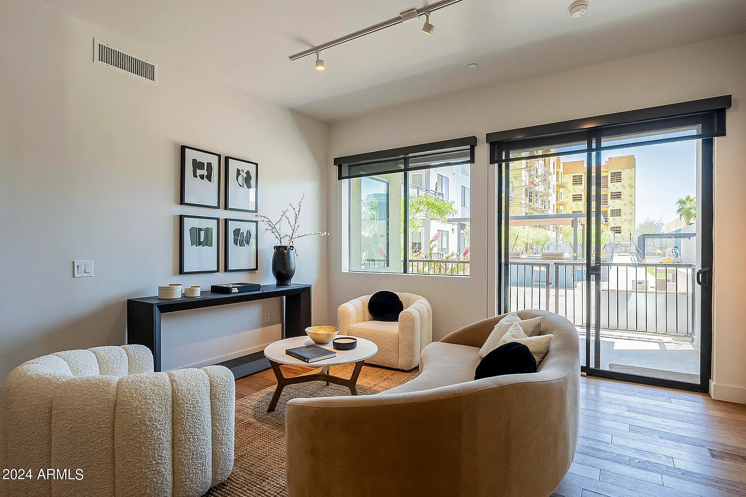3131 N CENTRAL Avenue, 5012, Phoenix Unit: 5012