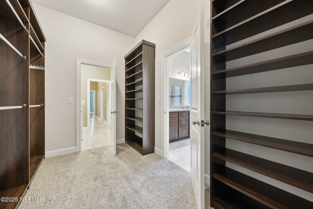 1479 Shadow Creek Dr