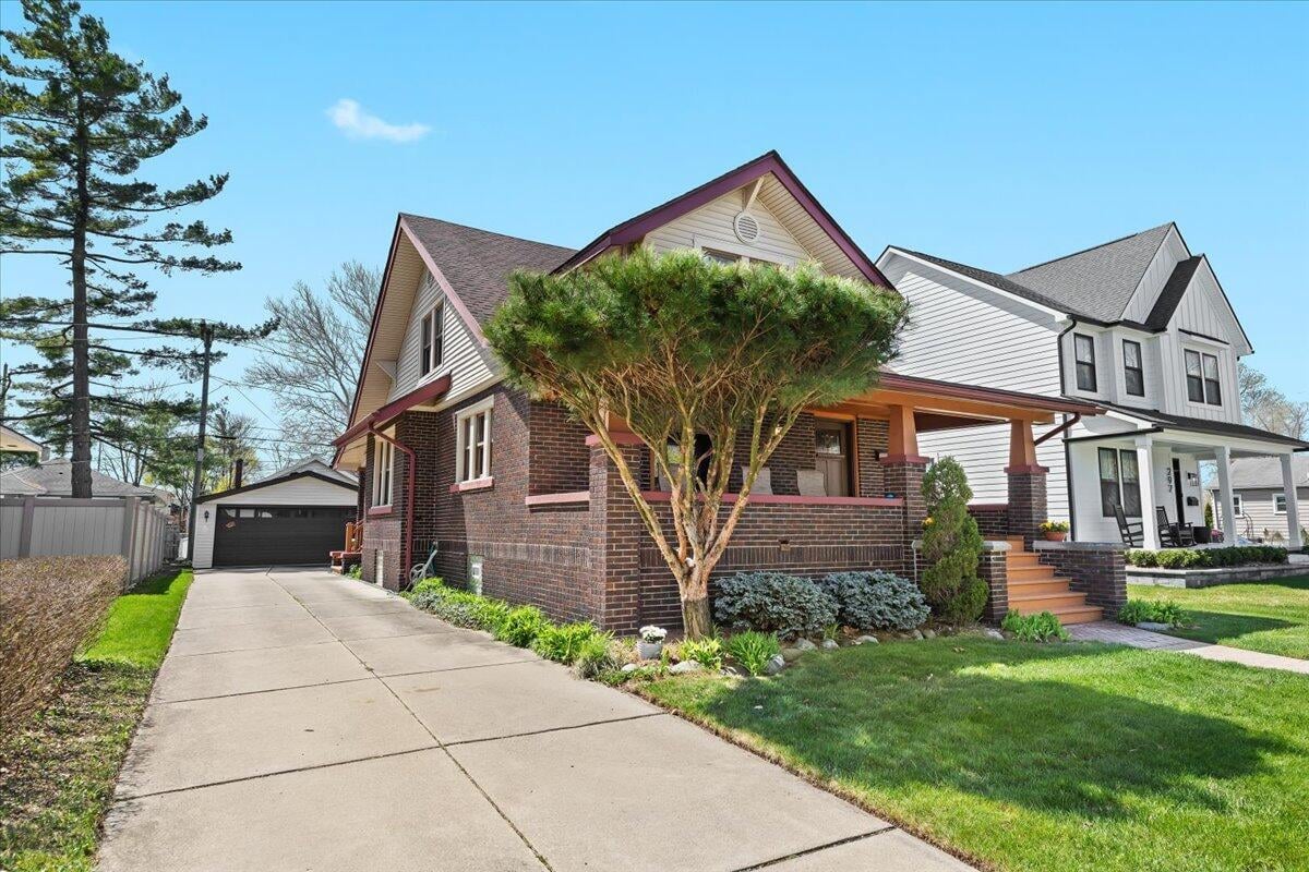 273 W Liberty Street Plymouth, MI