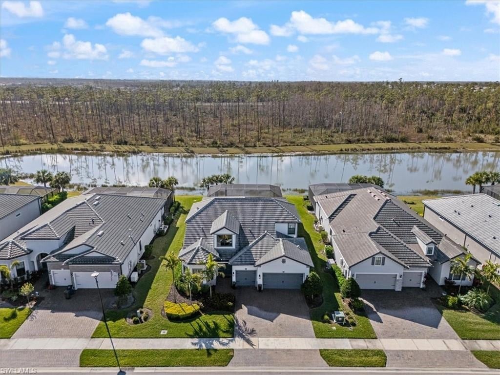 19364 Aqua Shore Dr