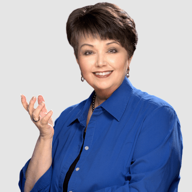 Pam Owen Knoxville, TN Real Estate Agent Headshot