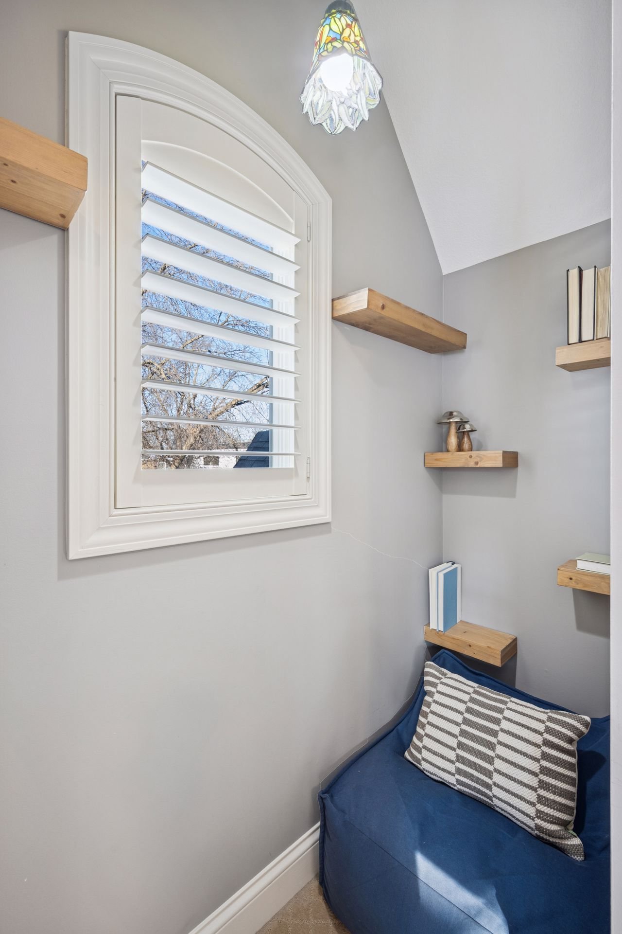 5321 Halifax Ave S, Edina