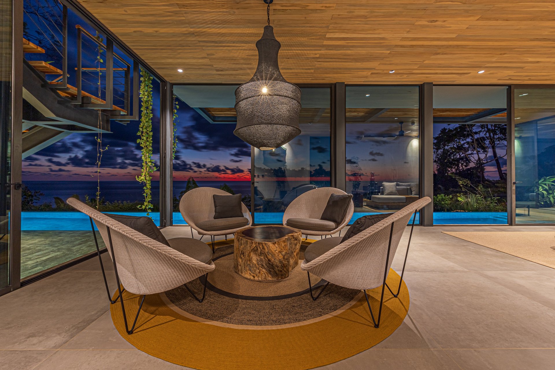 Cascada de Luz - A Magnificent Luxury Home Above the Surf Waves