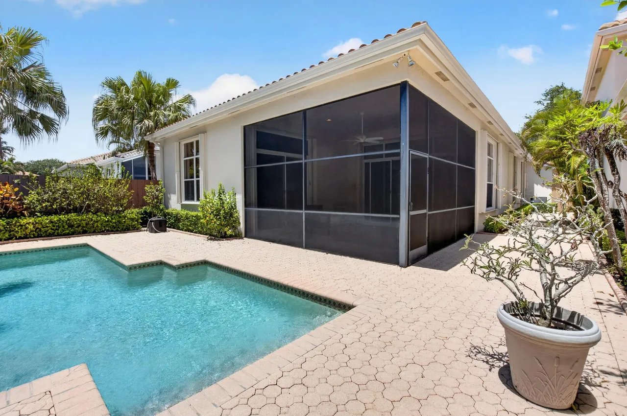 2408 NW 67th Street