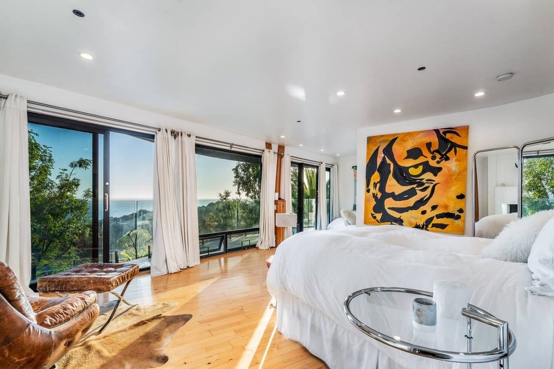 Valley Chateau