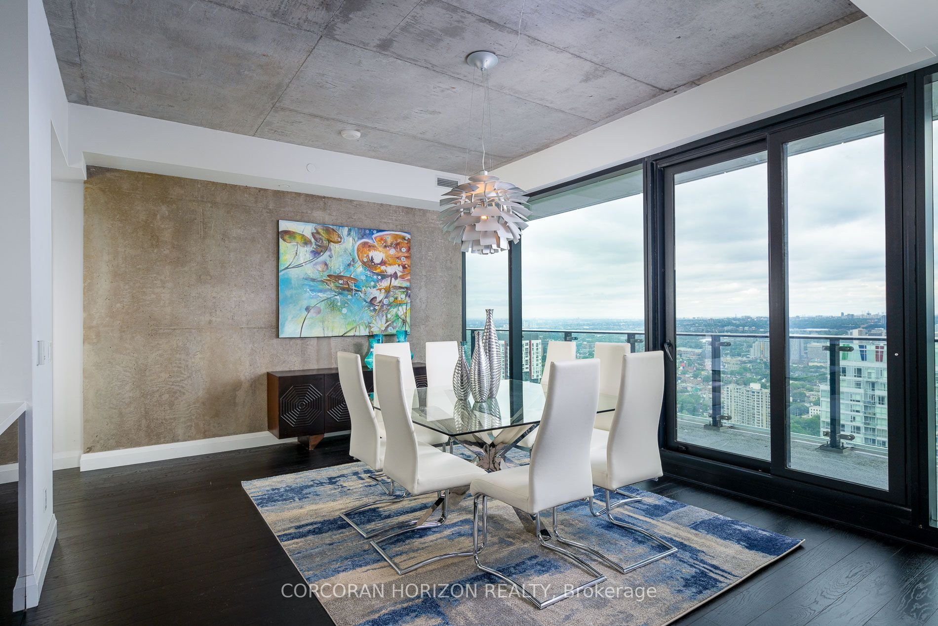 PENTHOUSE PERFECTION ON THEATRE ROW