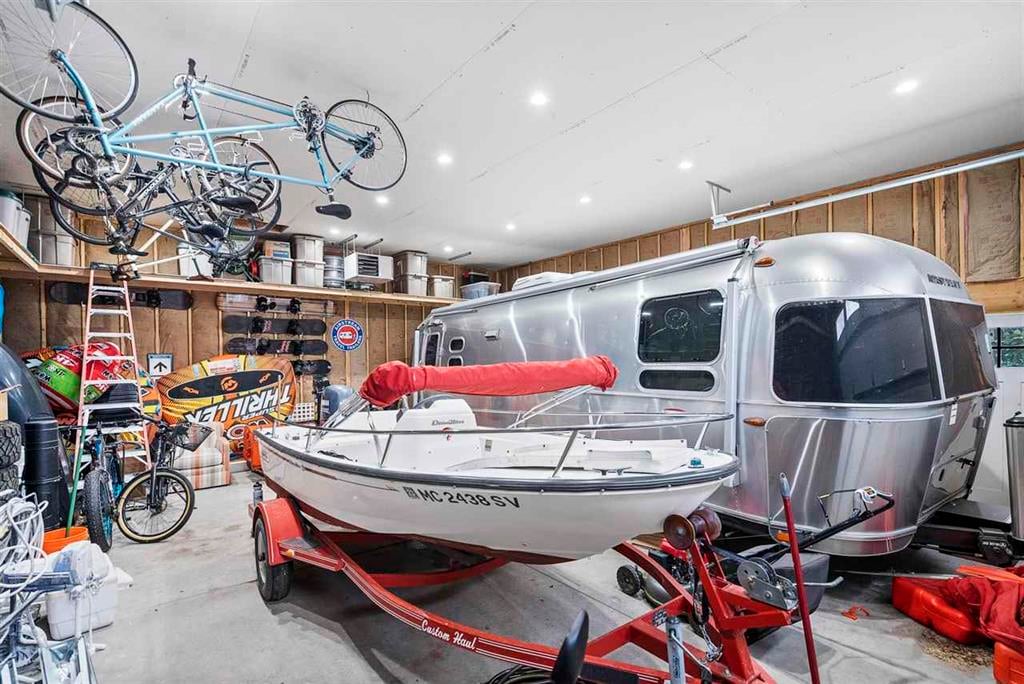 917 Grove Street, Petoskey MI 49770