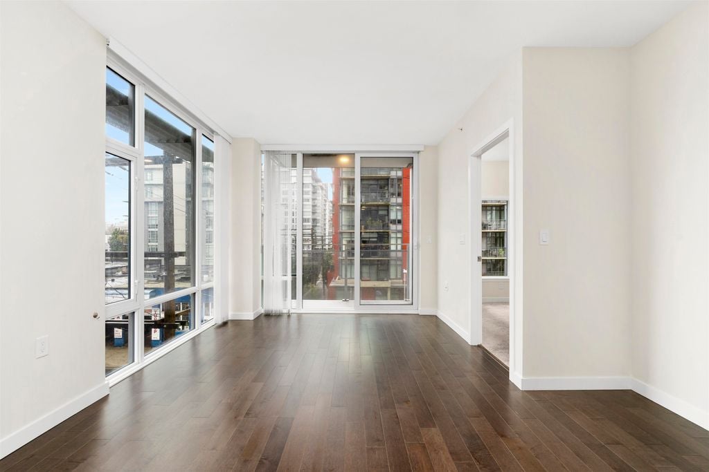1708 Ontario St, #403